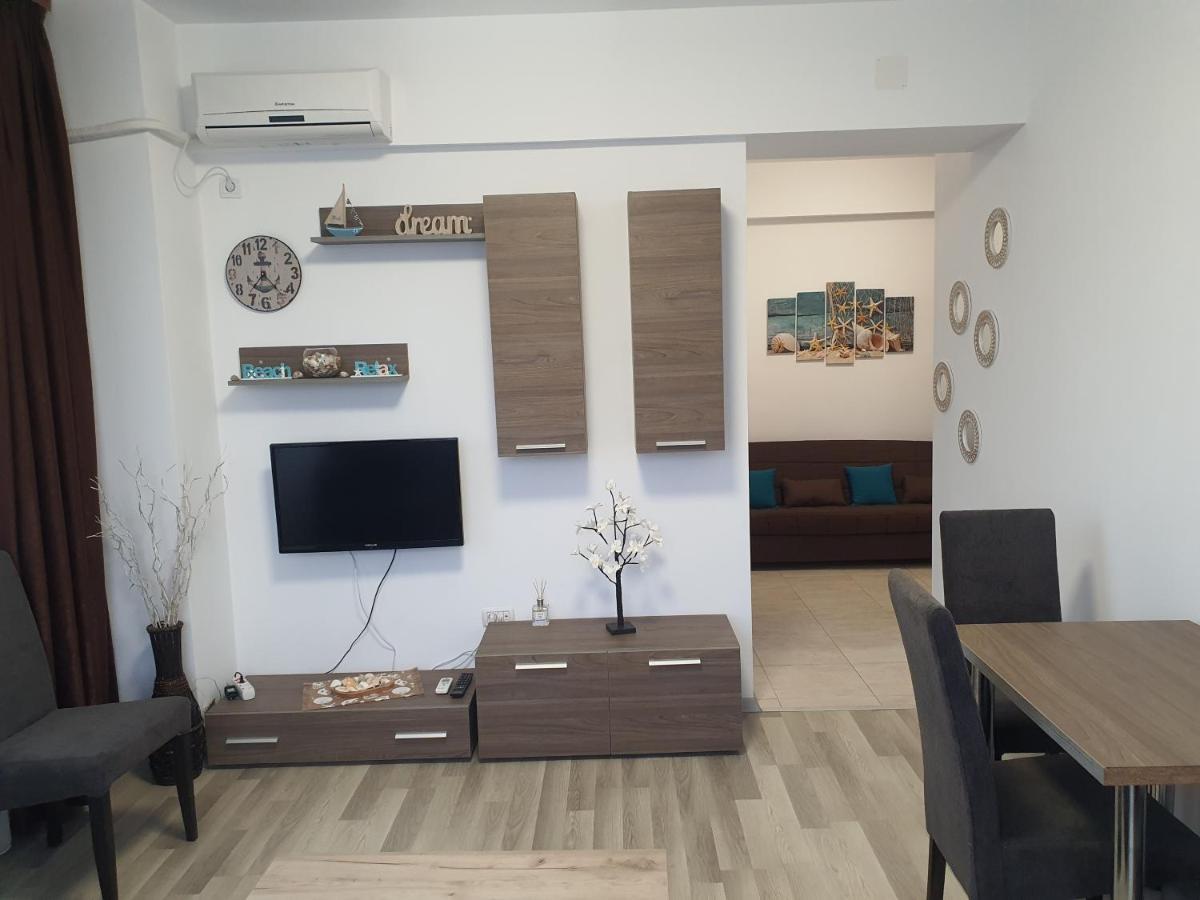Alegria Summerland Mamaia Exteriör bild
